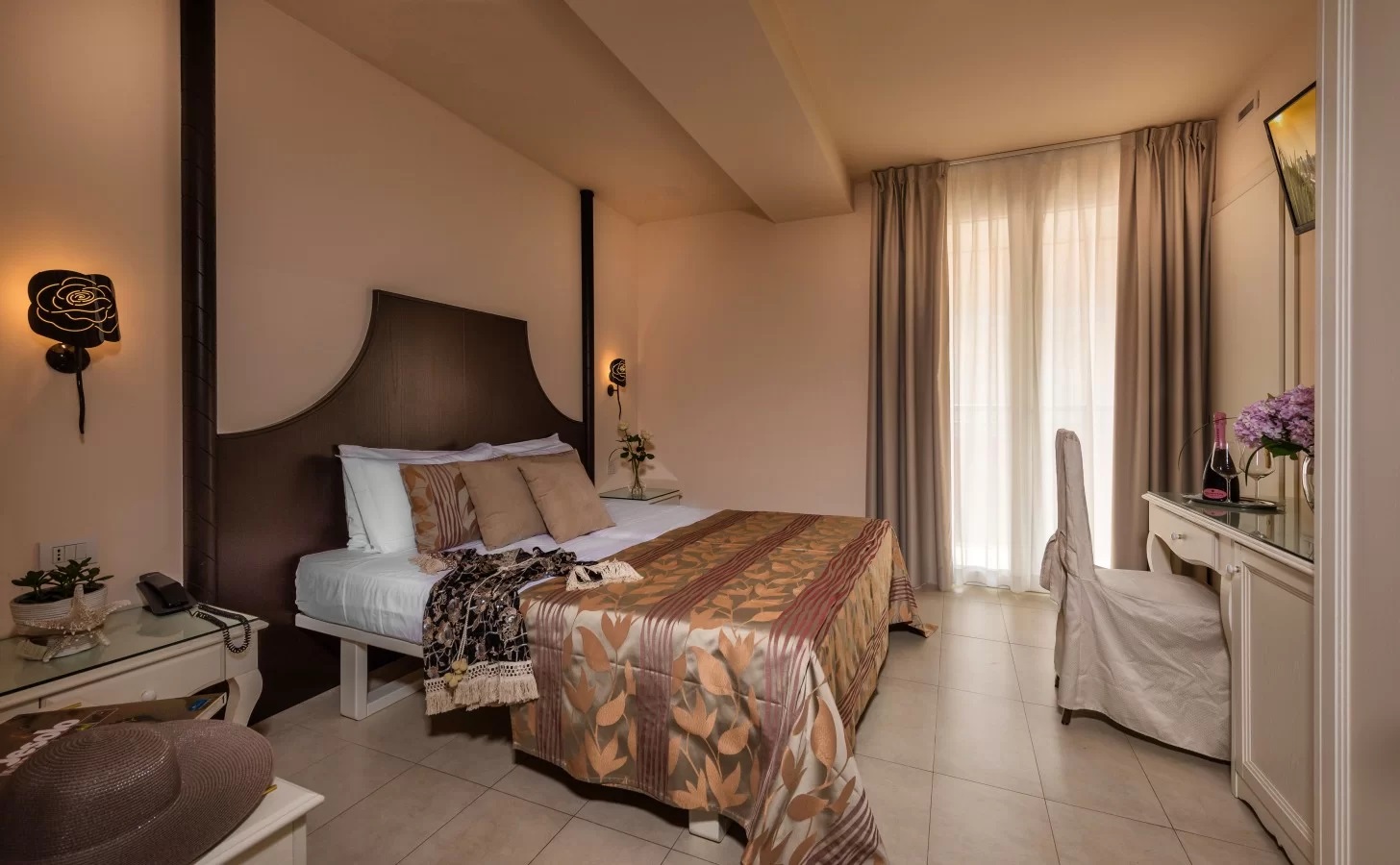 Baia del Mar Beach Boutique Hotel-Classic soba pogled more.jpg