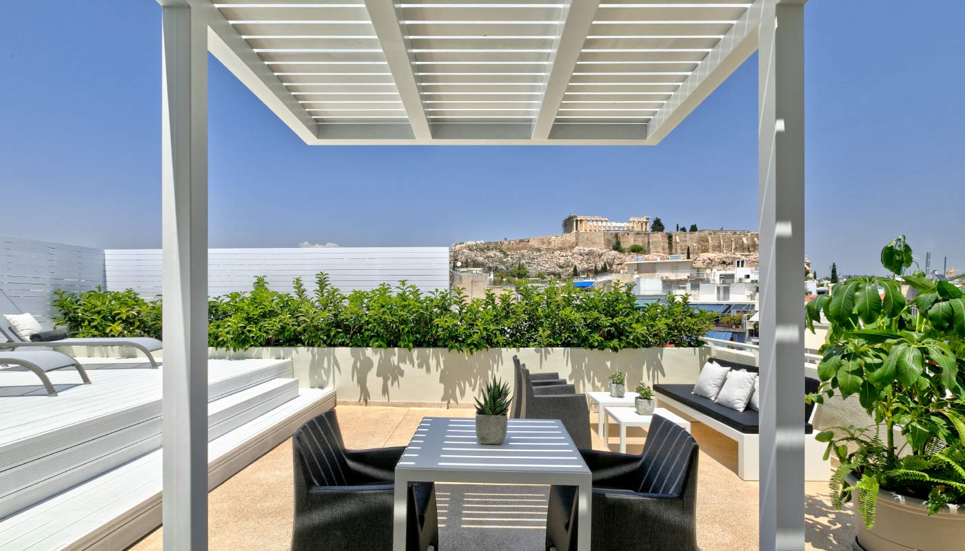 Divani Palace Acropolis terasa.jpg