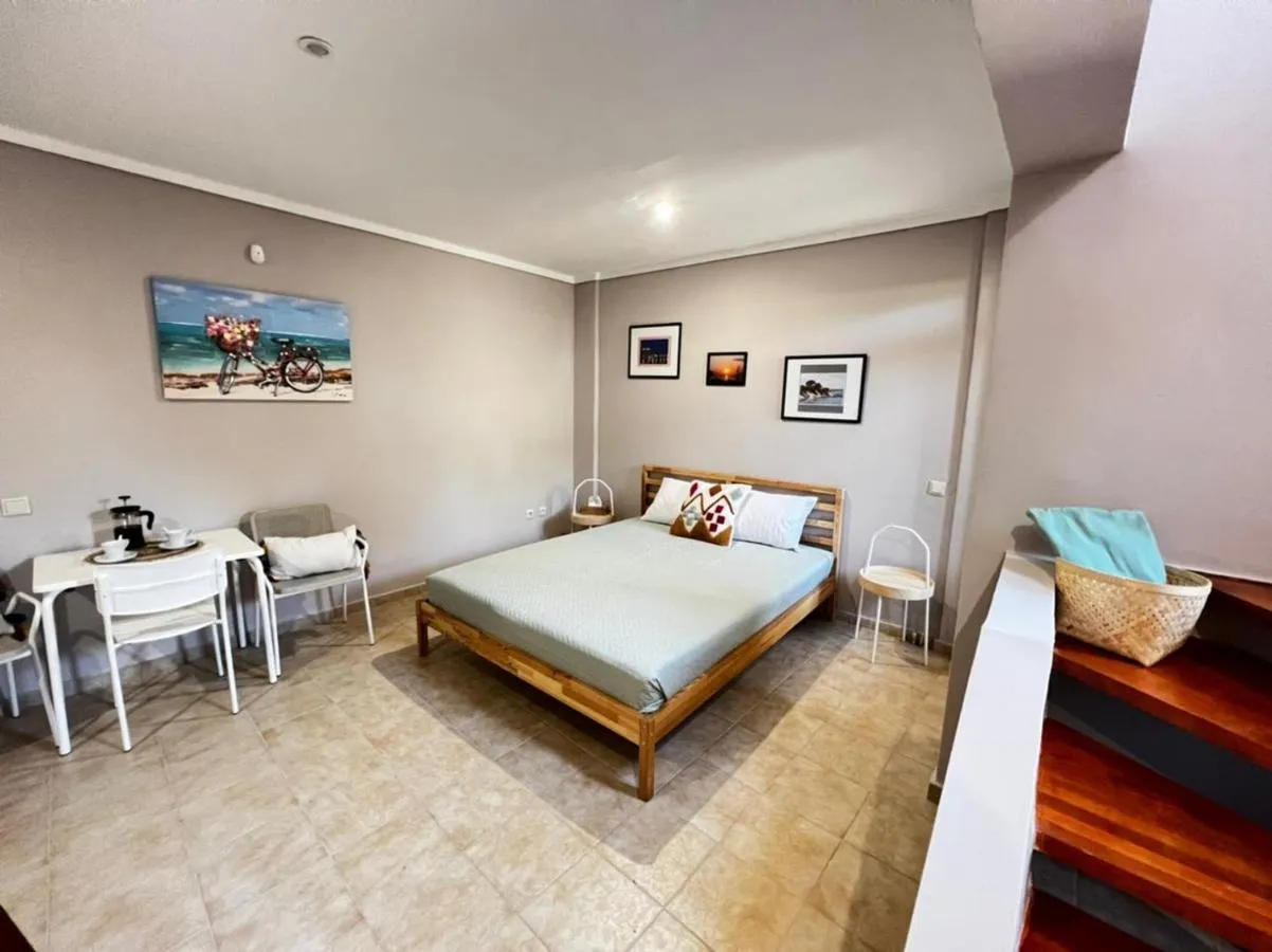 Halkidiki Kassandra Villa 3P spavaća soba II.jpg