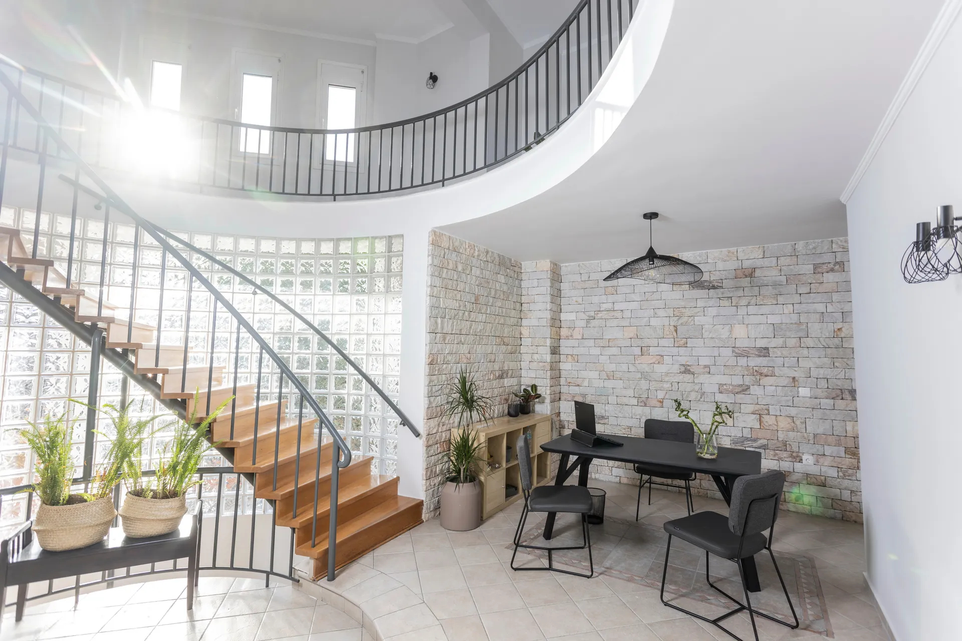 Noemie Premium Holiday Apartments lobi.jpg