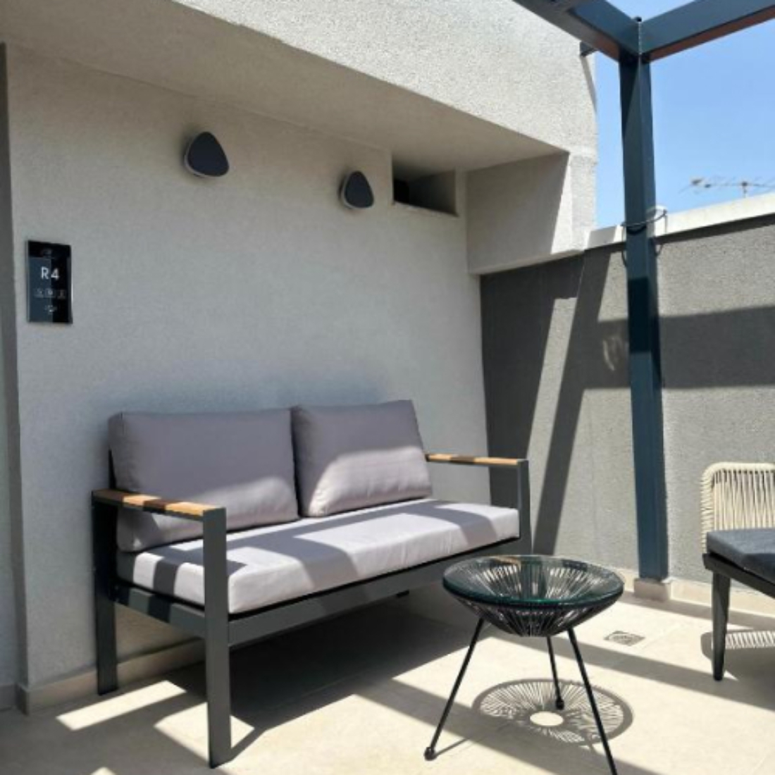 Corylus Luxury Rooms & Suites balkon.jpg
