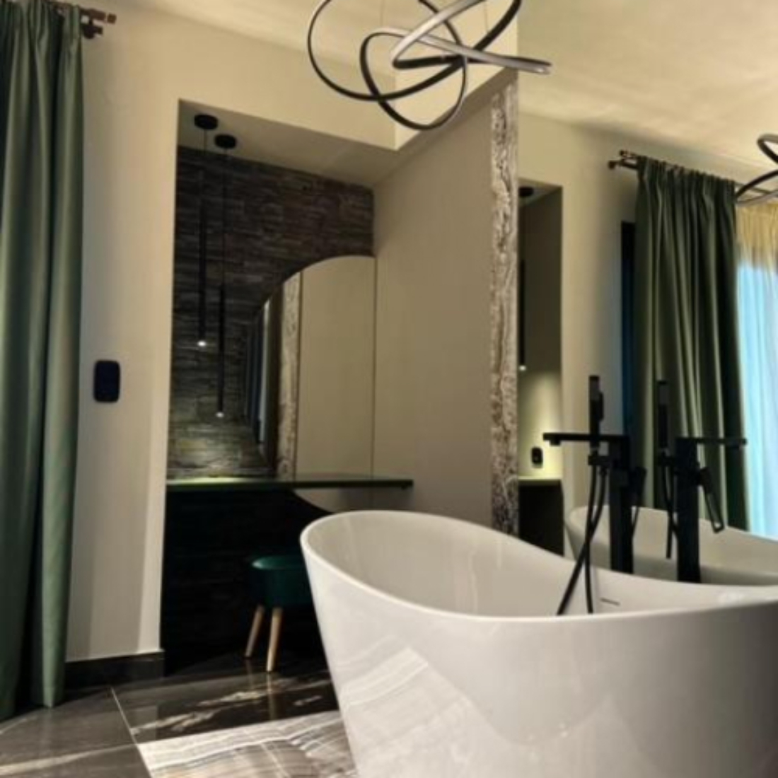 Corylus Luxury Rooms & Suites kupatilo.jpg