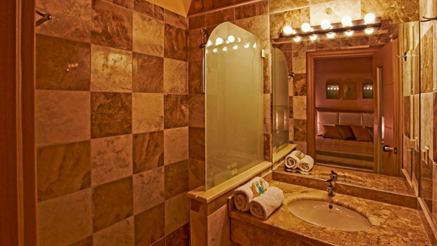 Dracos hotel kupatilo.jpg