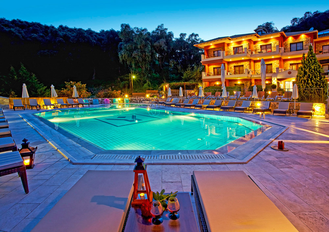 Dracos hotel.jpg