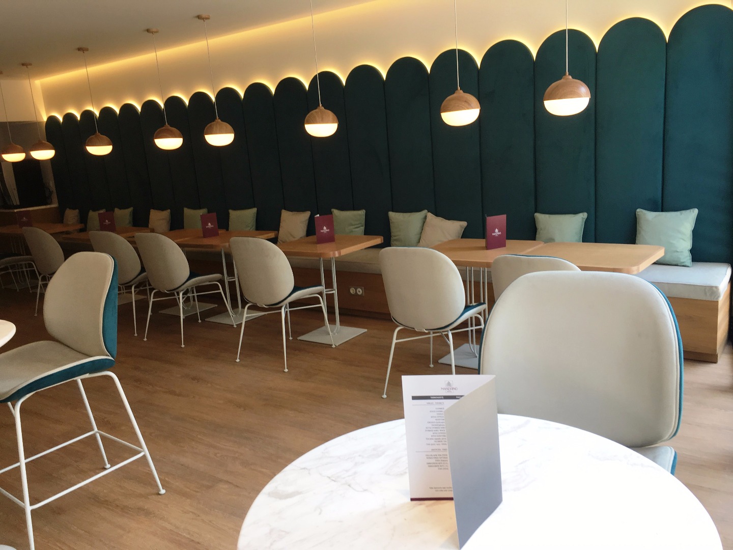 Madrino-hotel-sala za doručak.jpg