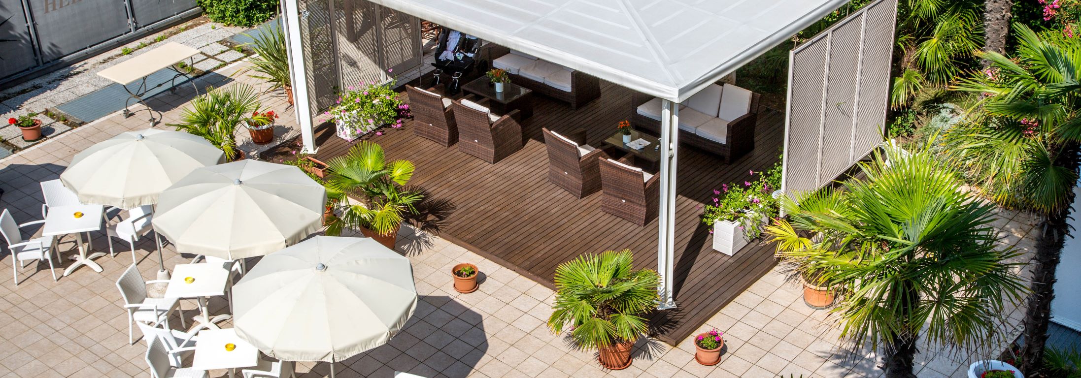 Hotel Helios-Bar.jpg