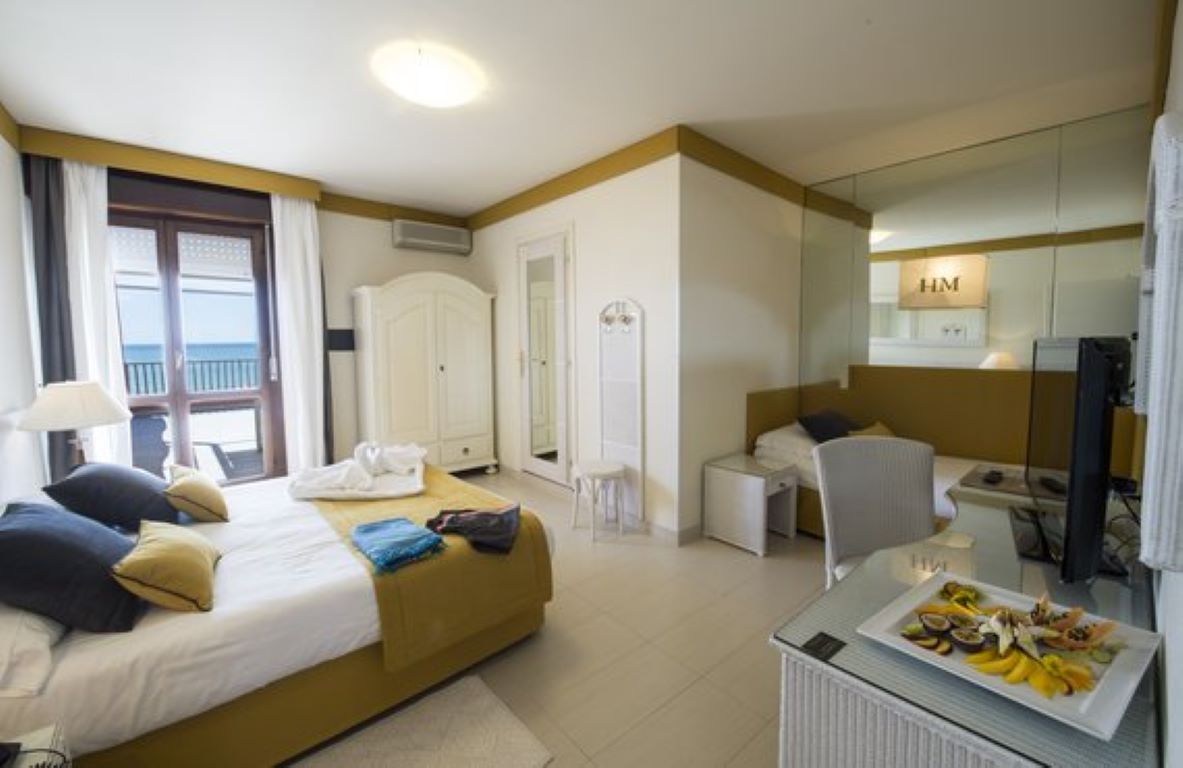 Park Hotel Maracaibo-Superior trokrevetna soba.jpg