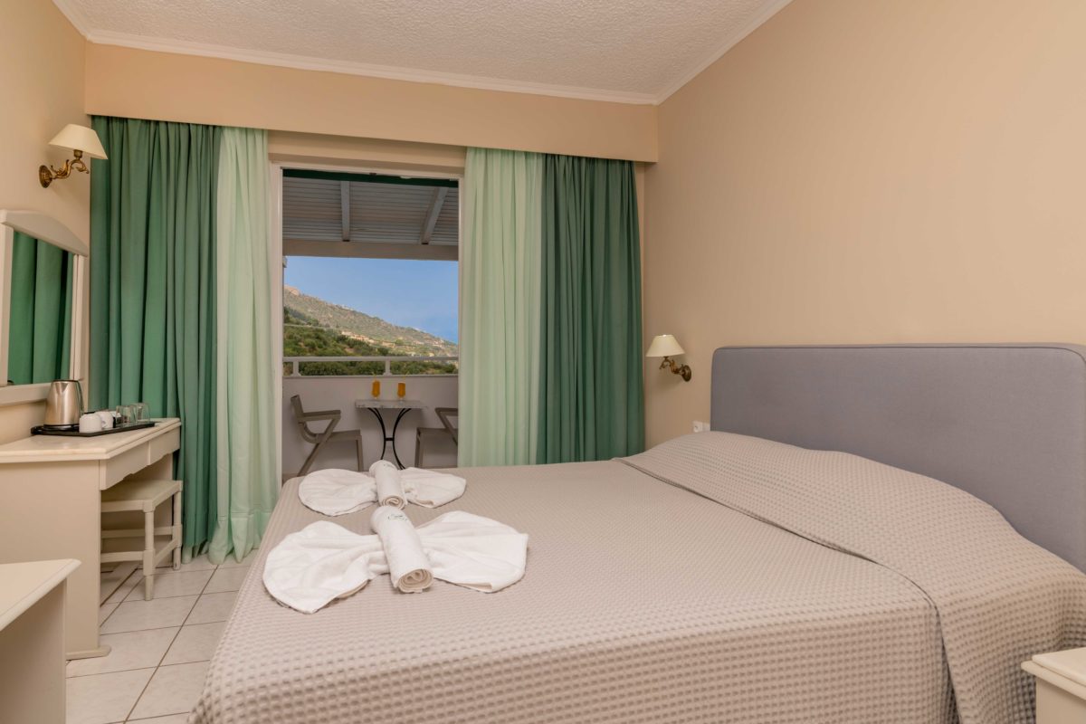 Matilda-Hotel-bračni krevet.jpg