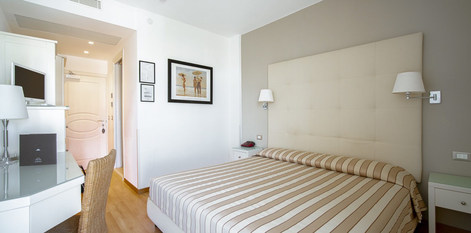 Hotel Le Soleil-Comfort soba.jpg