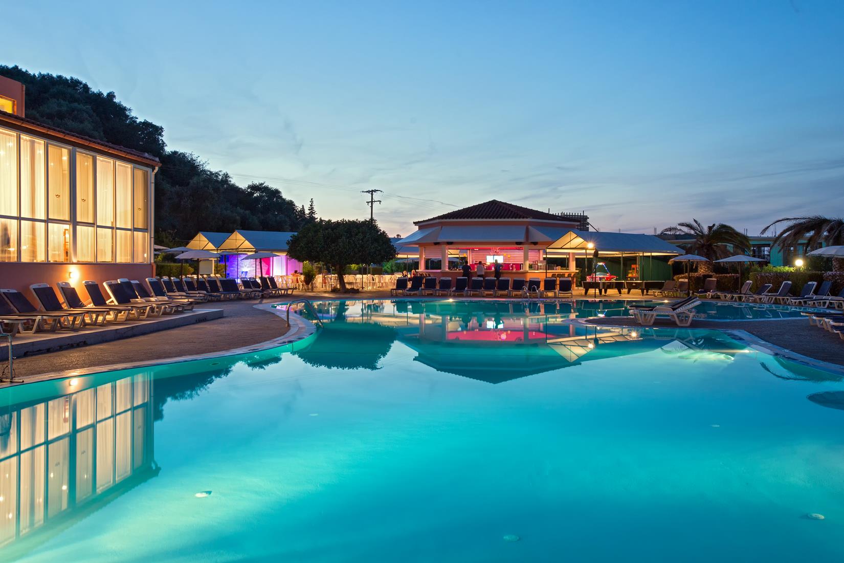 Panorama-sidari-hotel-bazen.jpg