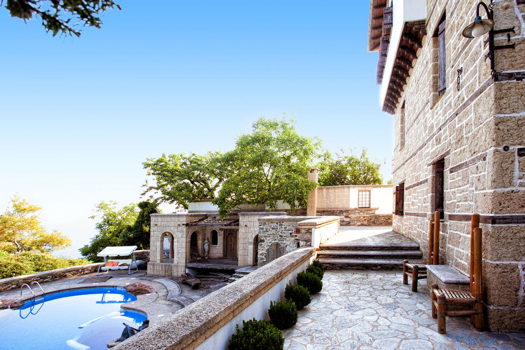 Cascara Villas bazen.jpg