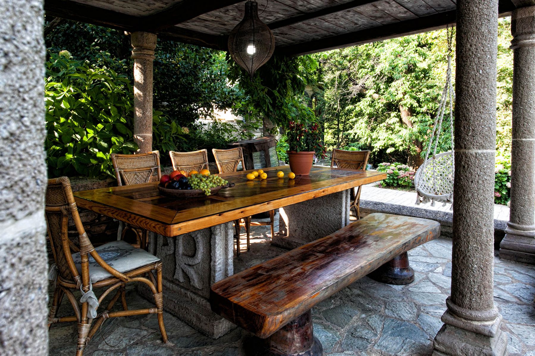 Cascara Villas dvorište.jpg