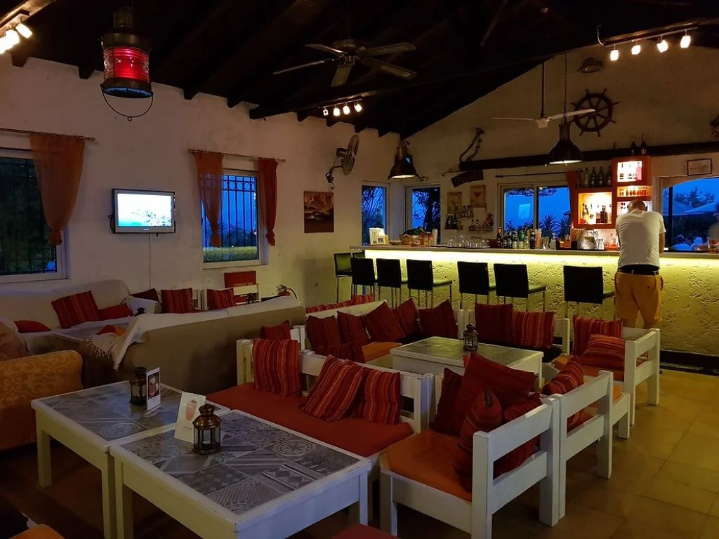 Hotel Nautilus-Lobby bar.jpg