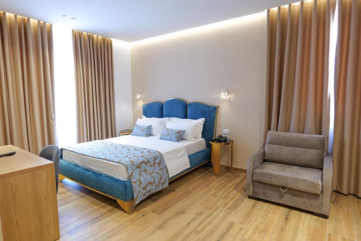 Bora Bora Hotel-Cetvorokrevetna soba.jpg