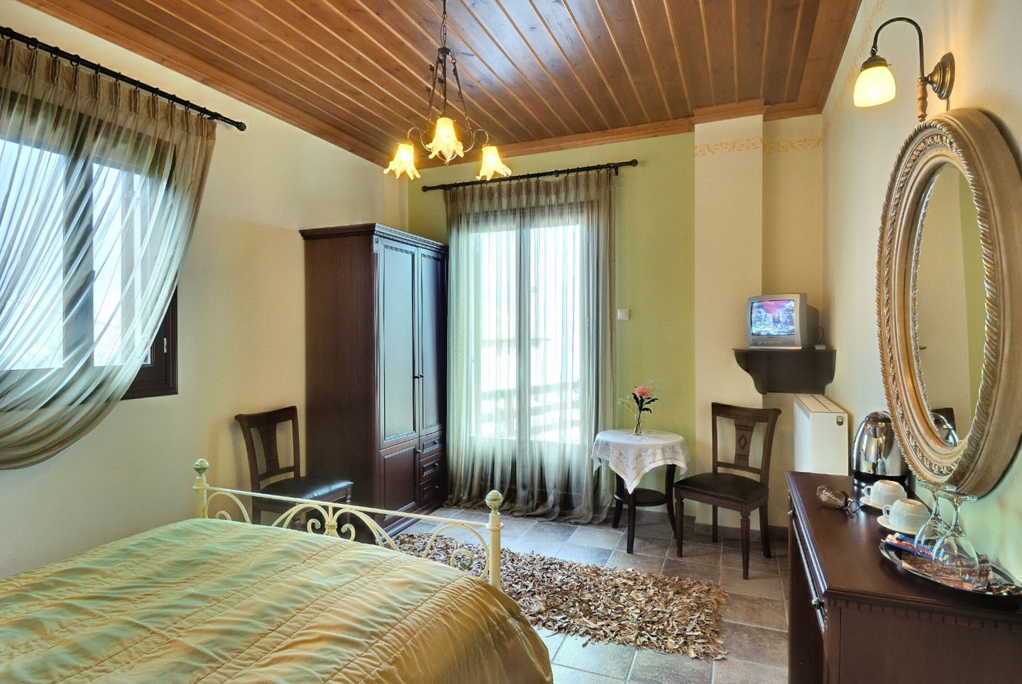 Iris-Guesthouse-pelion-soba.jpg