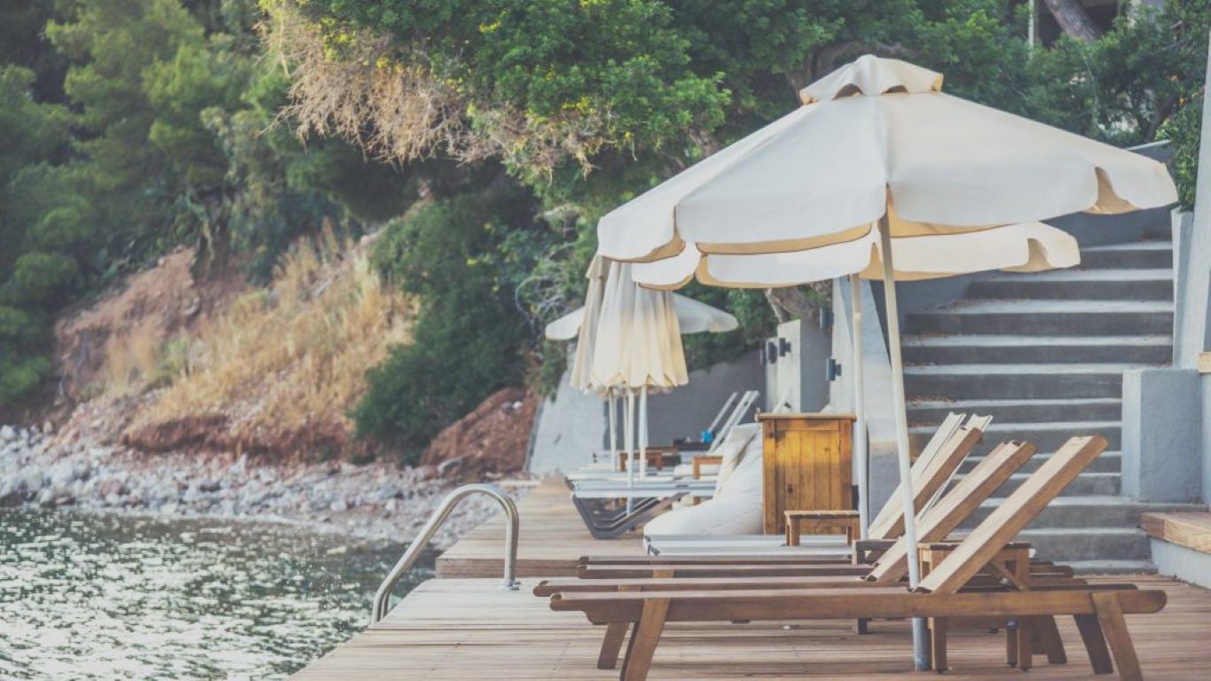 Pefkaki Boutique Hotel-Terasa za suncanje.jpg