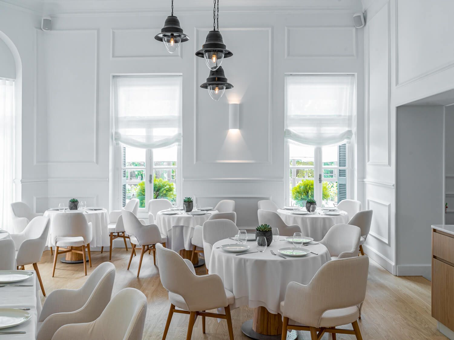 The Kefalari Suite-Restoran.jpg