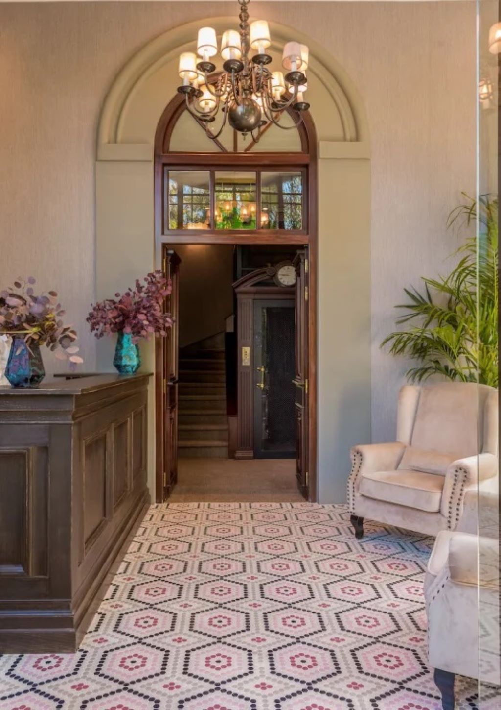 The Kefalari Suites-Enterijer hotela.jpg