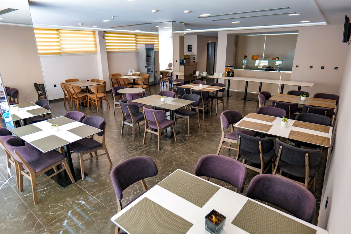 Semajo Hotel-Restoran.jpg