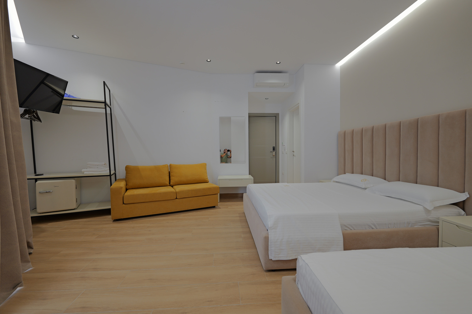 Sea & Sand Hotel-Porodicna soba.jpg