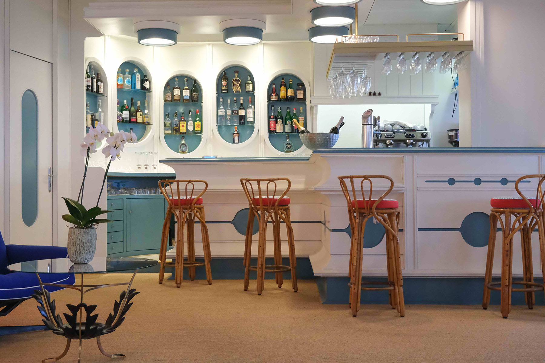 Hotel Majestic-Bar.jpg