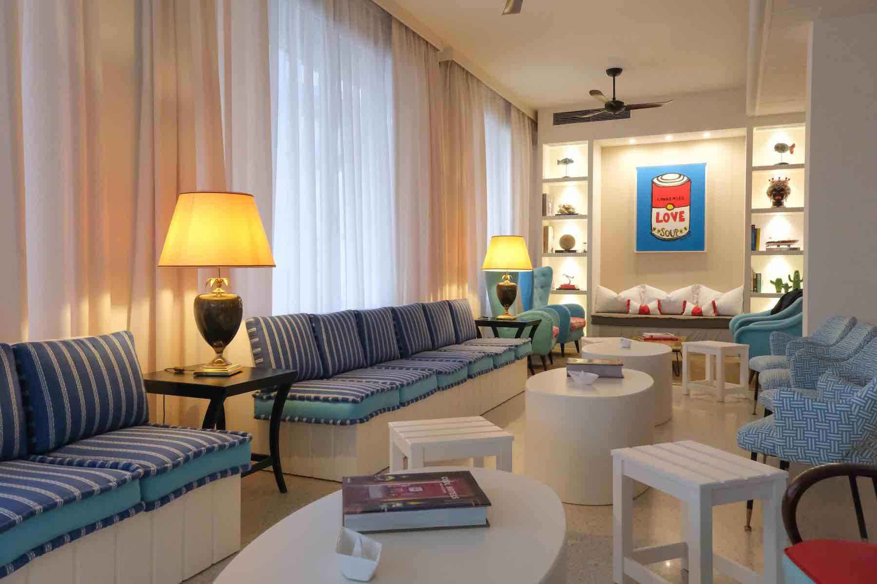 Hotel Majestic-Lobby.jpg