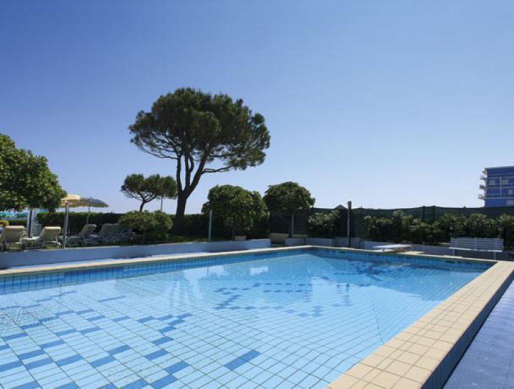 Hotel Croce di Malta-Bazen.jpg