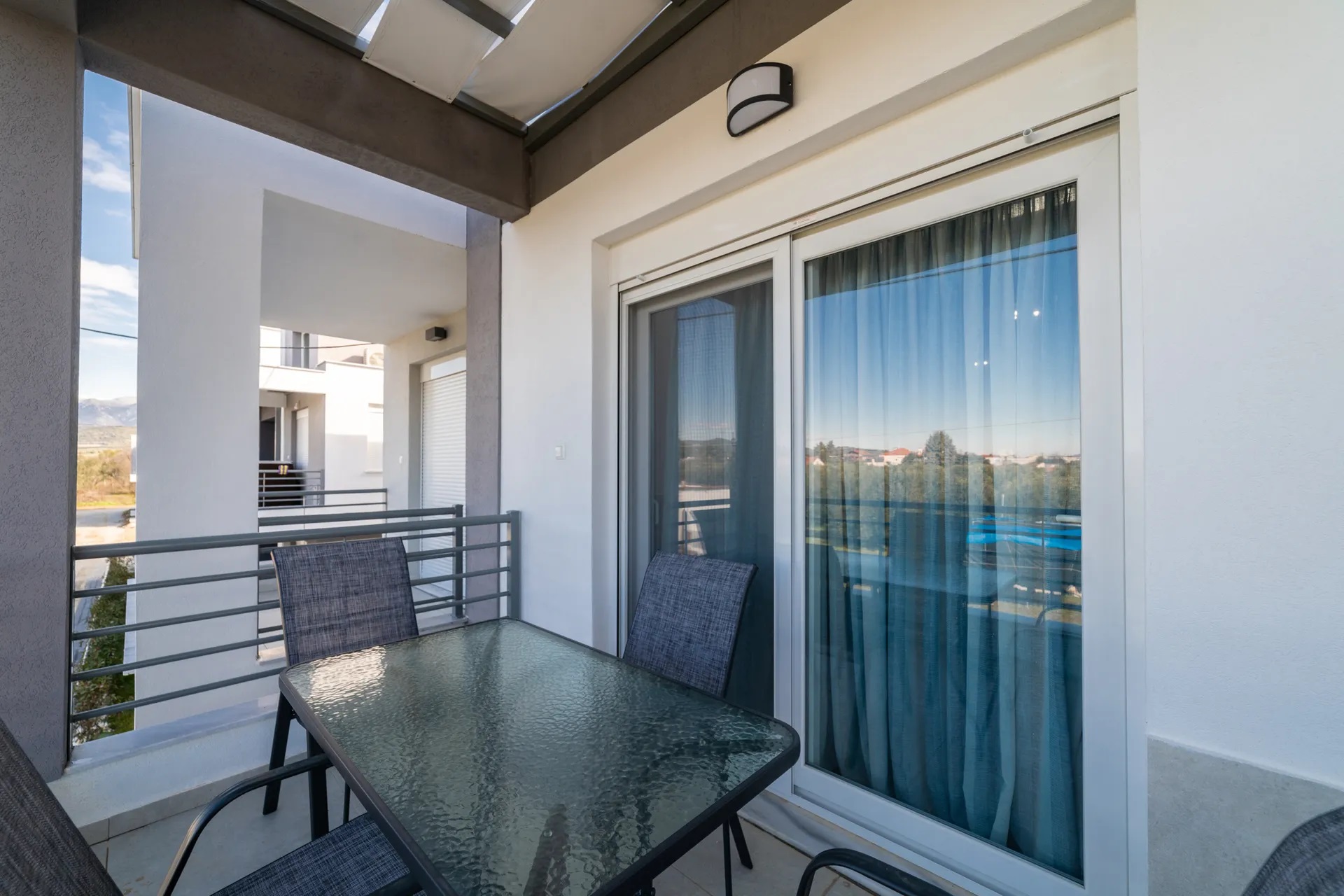 Nefeli Residential Complex-Jednosoban apartman potkrovlje terasa.jpg