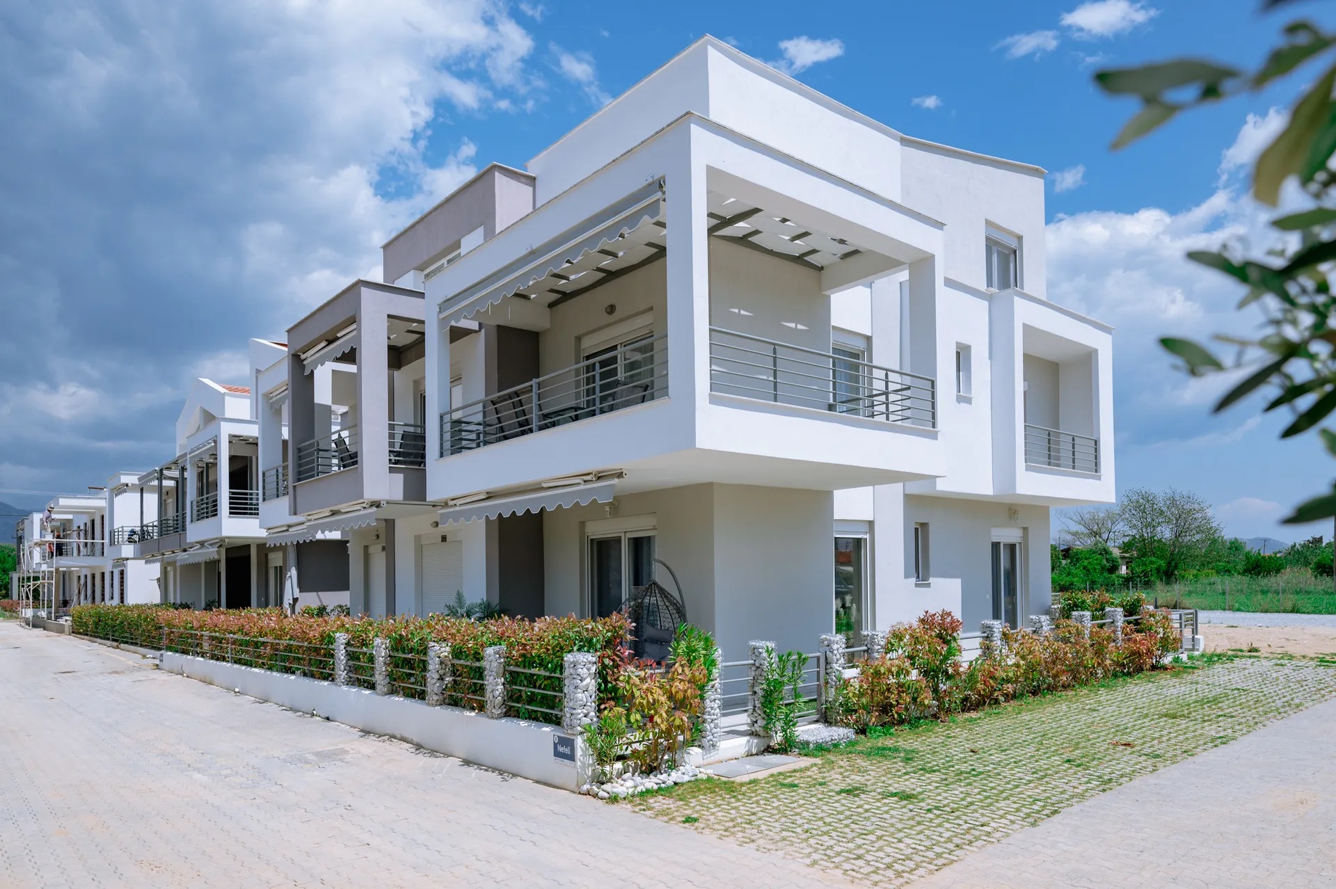 Nefeli Residential Complex-Zgrada hotela.jpg