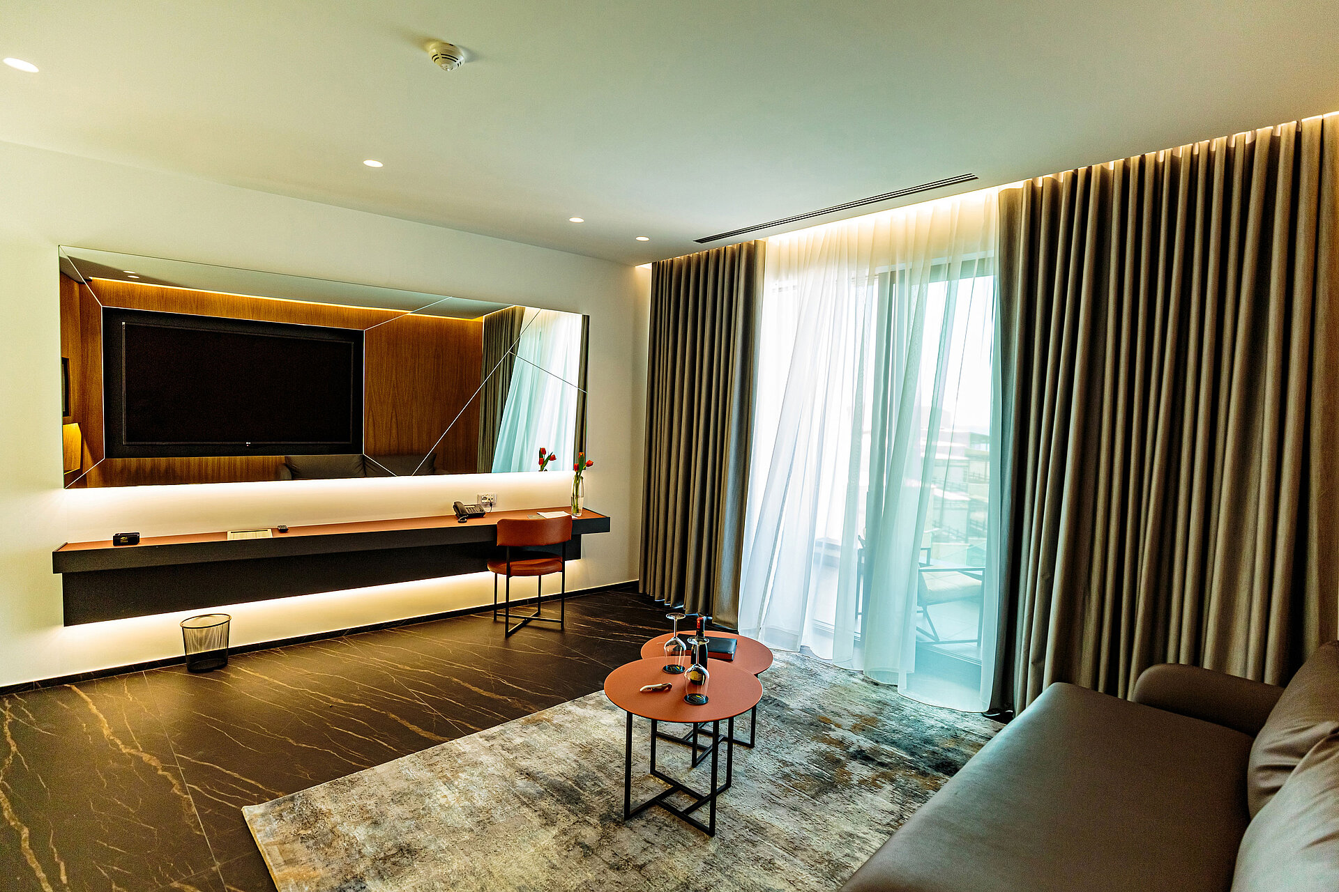Maritim Resort Marina Bay Hotel-Deluxe suite.jpg
