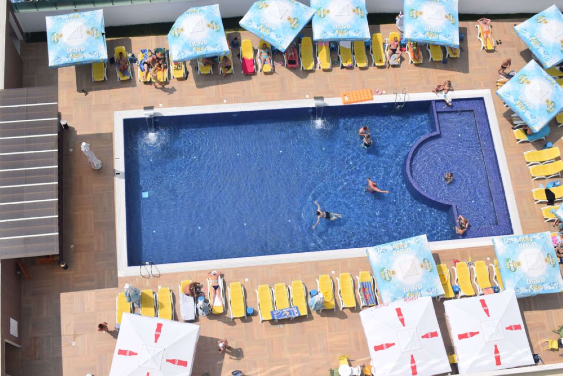 Horizont Hotel-Bazen.jpg