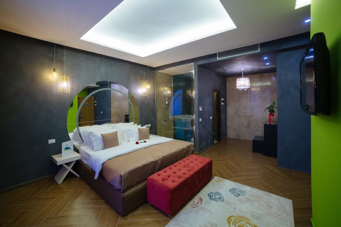 Hotel Horizont-Predsednicki suite.jpg
