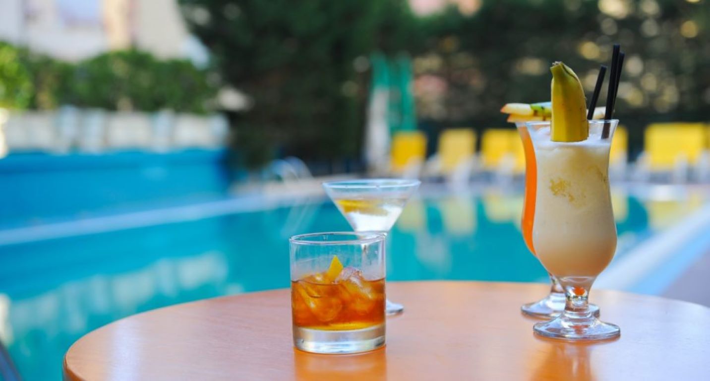 Hotel Leonardo-Bar.jpg