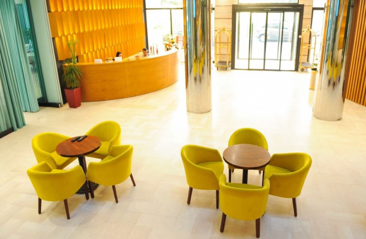 Hotel Leonardo-Ulaz u hotel.jpg