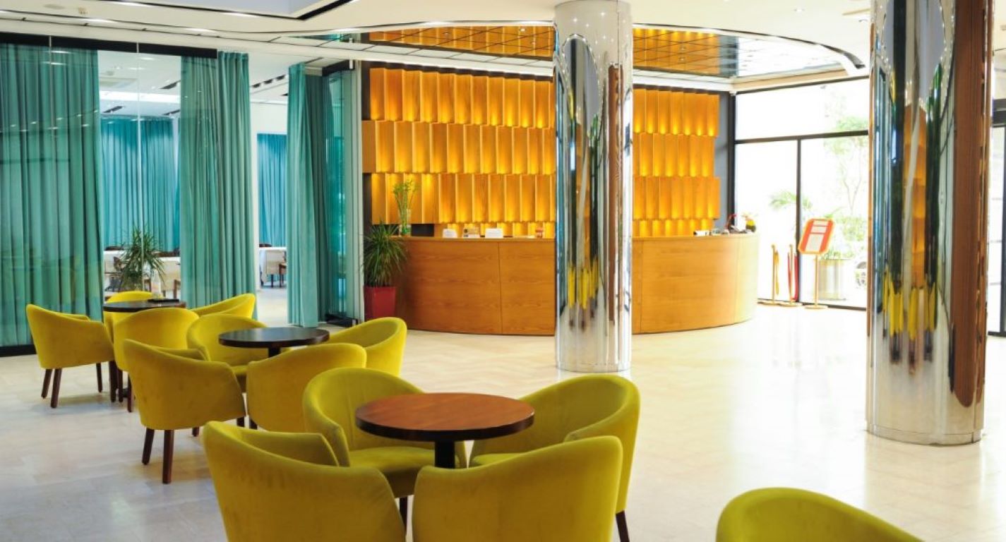 Leonardo Hotel-Recepcija.jpg