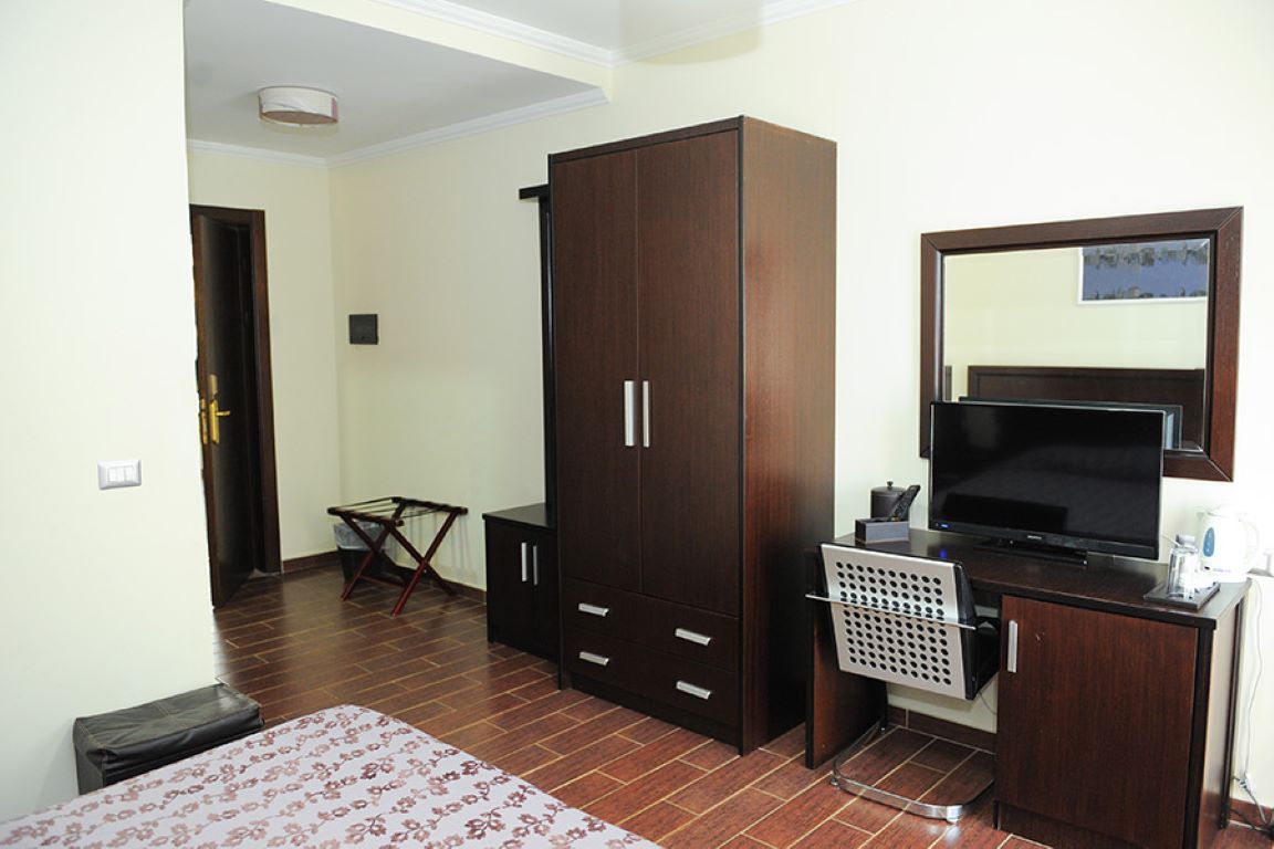 Leonardo Hotel-Standardna soba.jpg