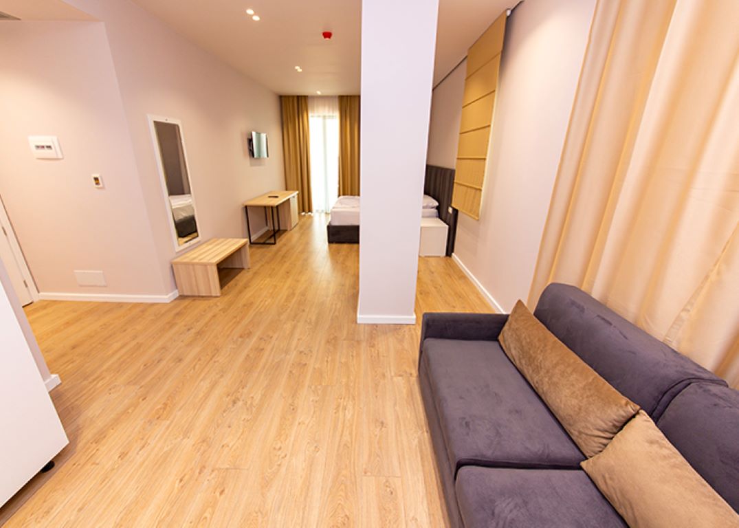 Alion Hotel-Suite pogled more.jpg