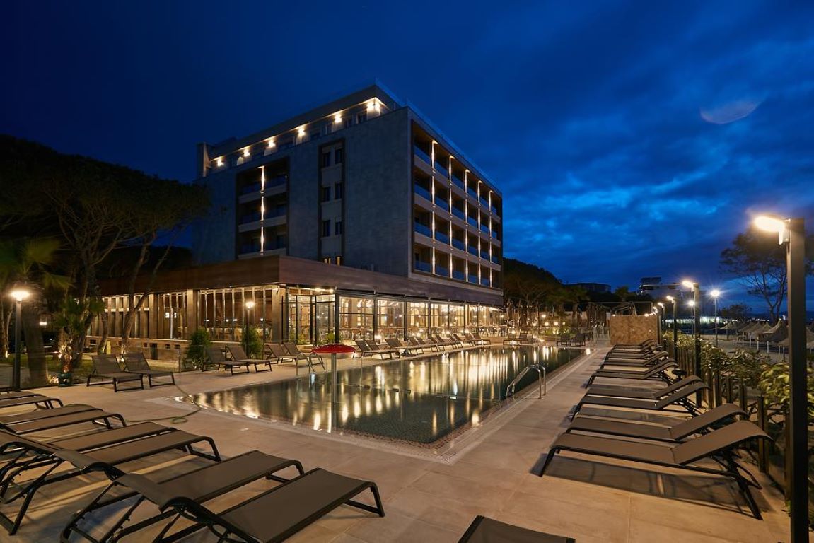 Hotel Eter-Kompleks hotela.jpg