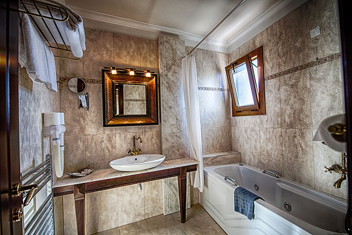 Hotel Olympus Mediterranean Boutique kupatilo.jpg