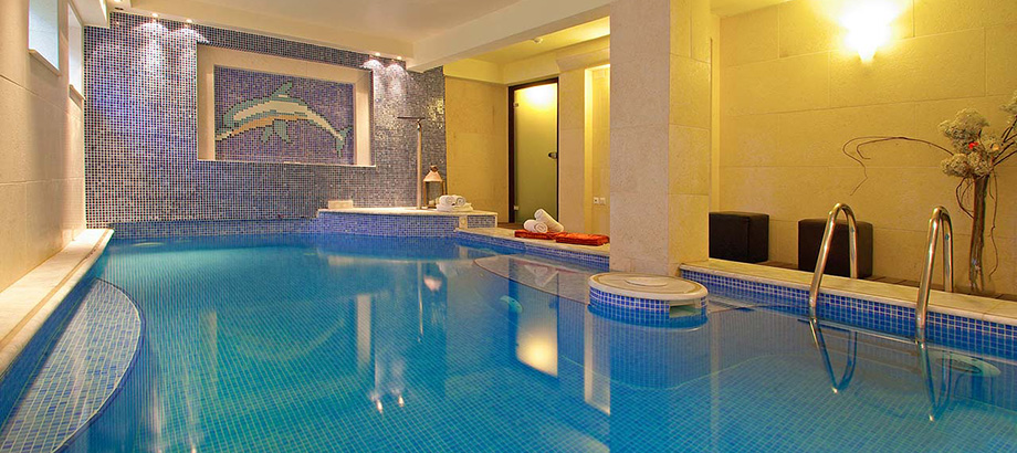 Hotel Olympus Mediterranean Boutique unutrasnji bazen.jpg