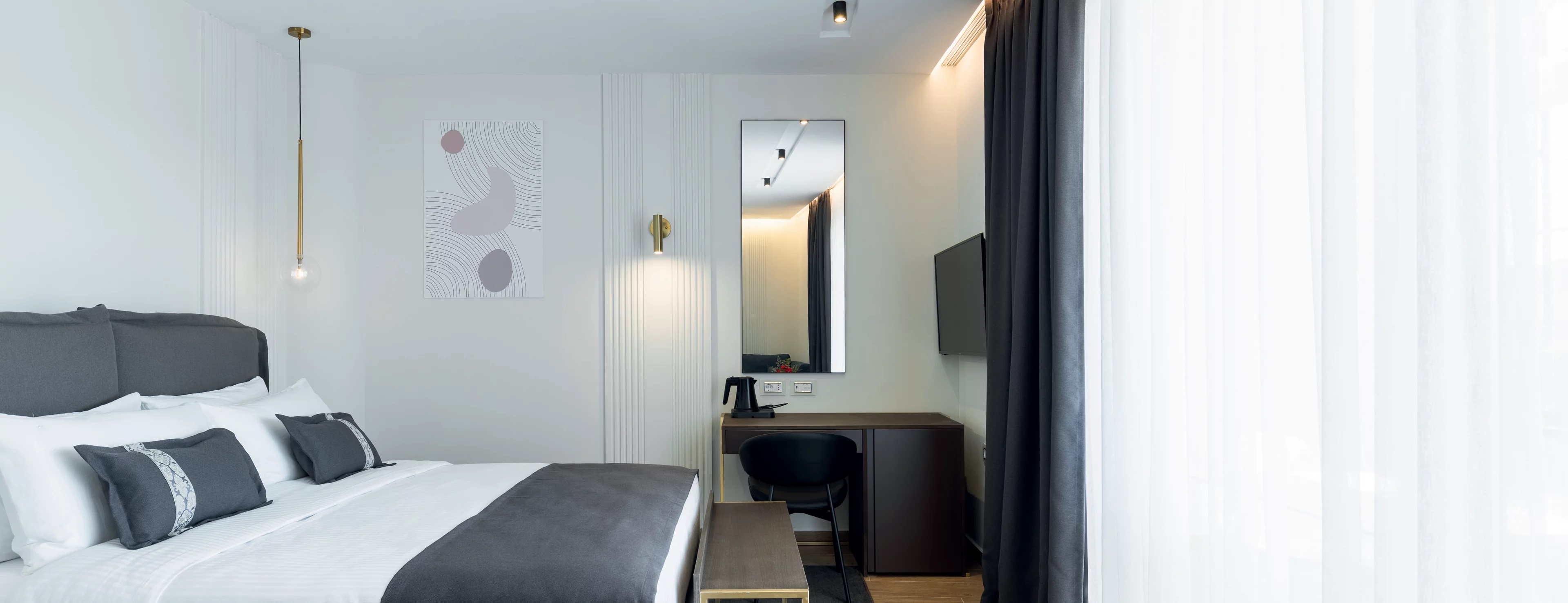 Movenpick Hotel Lalez Durres-Deluxe soba pogled suma.jpg