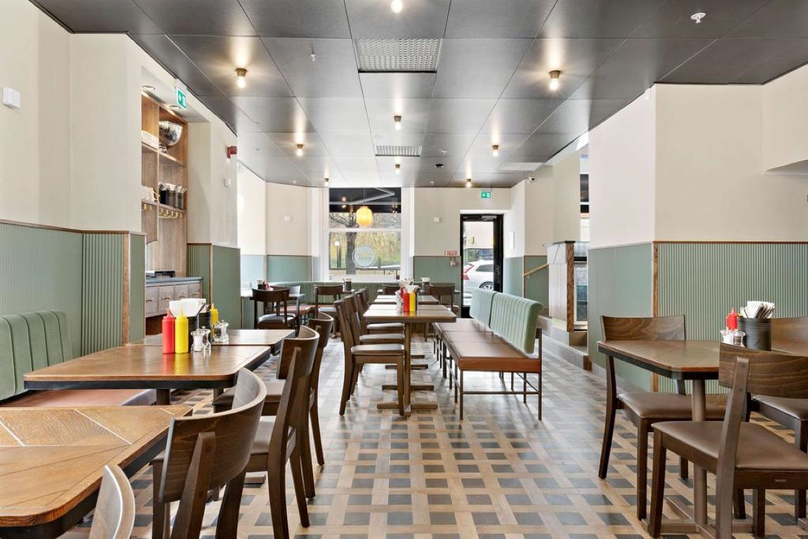 Best Western Hotel at 108-Restoran.jpg