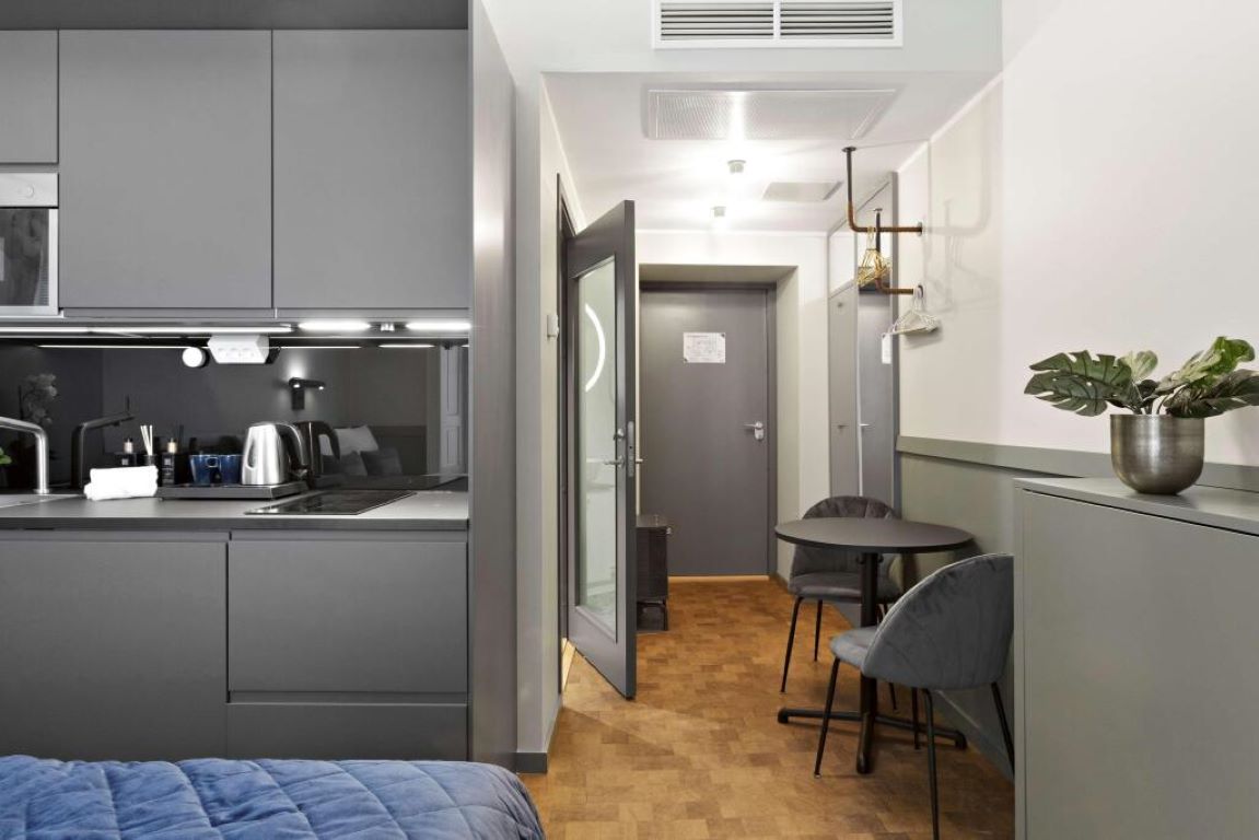 Best Western Hotel at 108-Studio.jpg