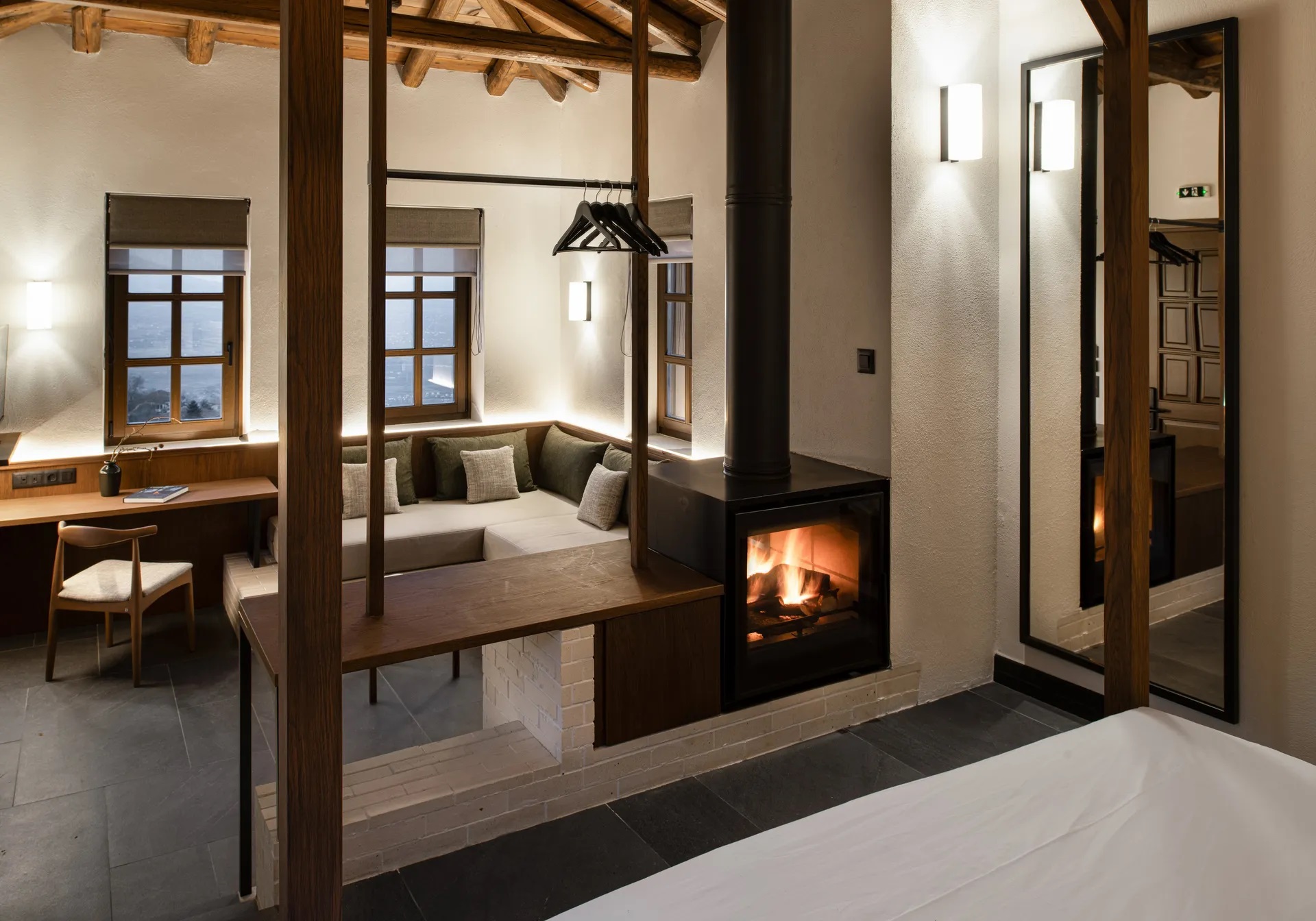 Unedo All Seasons Hotel-Junior suite.jpg