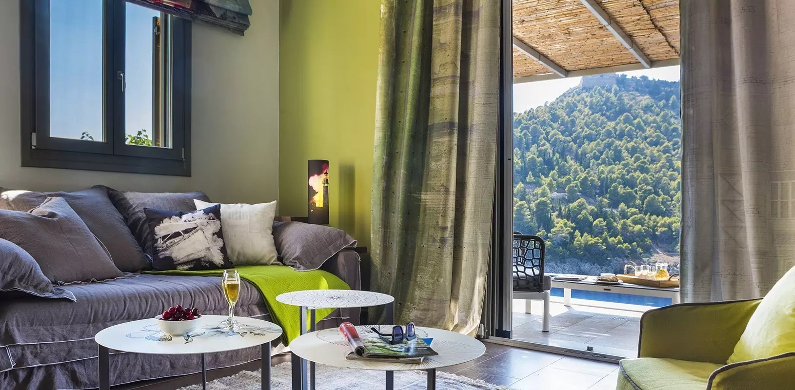 Braunis Horio Villas-vila eutixia-dnevni boravak.jpg