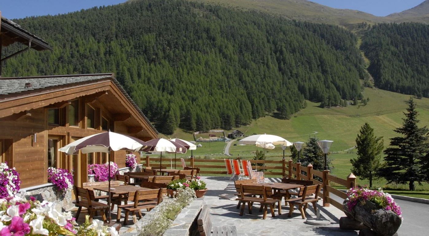 hotel paradiso- terasa.jpg