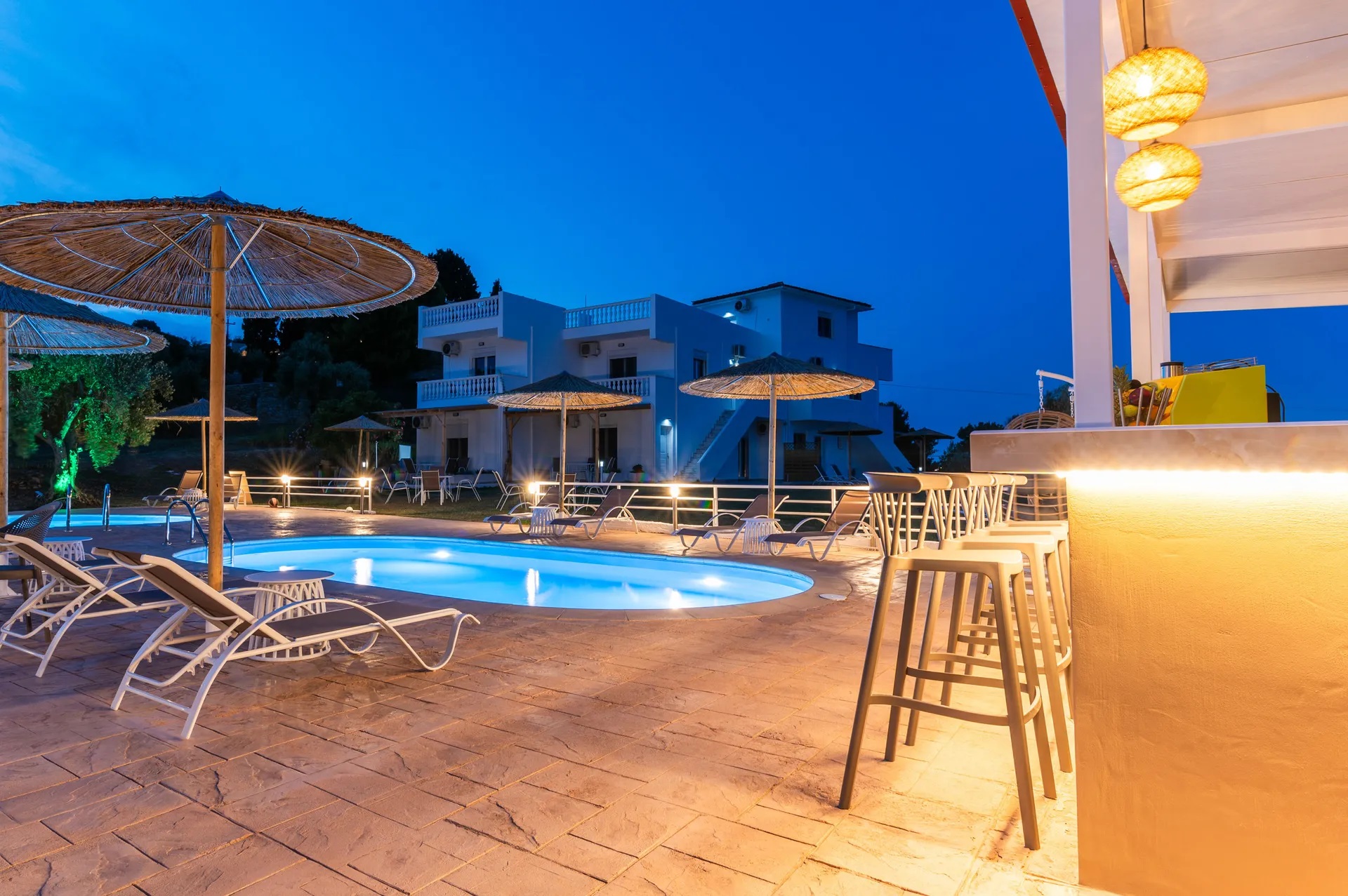 Capa-Blue-Suites-bar.jpg