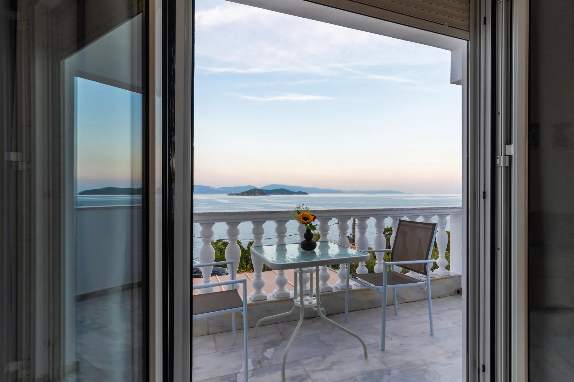 Capa-Blue-Suites-terasa-pogled.jpg