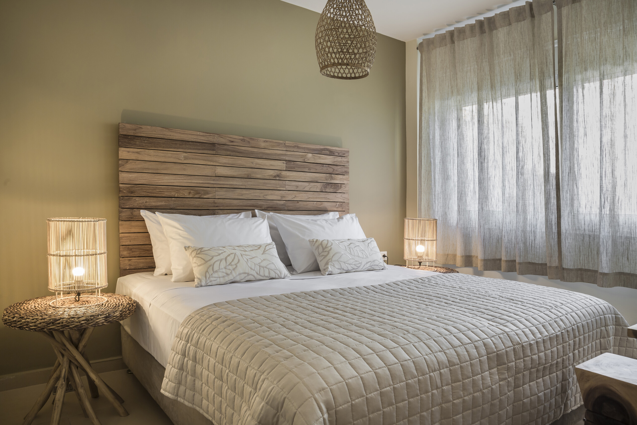 Meliti-Waterfront-Suites--Amaryllis-spavaća soba.jpg