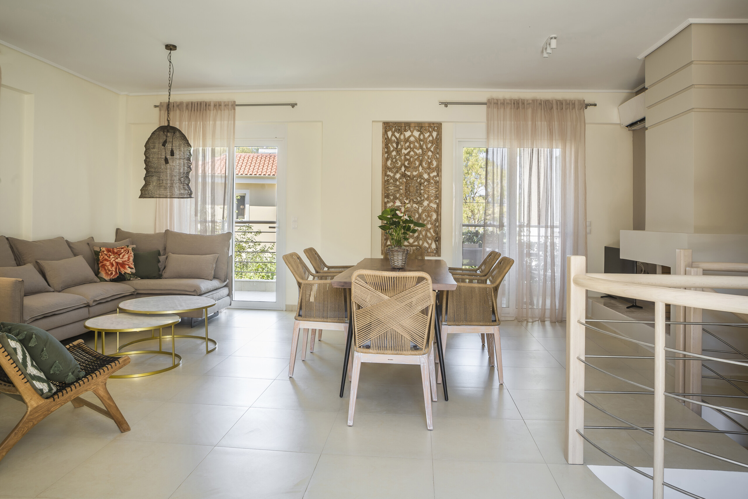 Meliti-Waterfront-Suites-Paeonia-vila.jpg